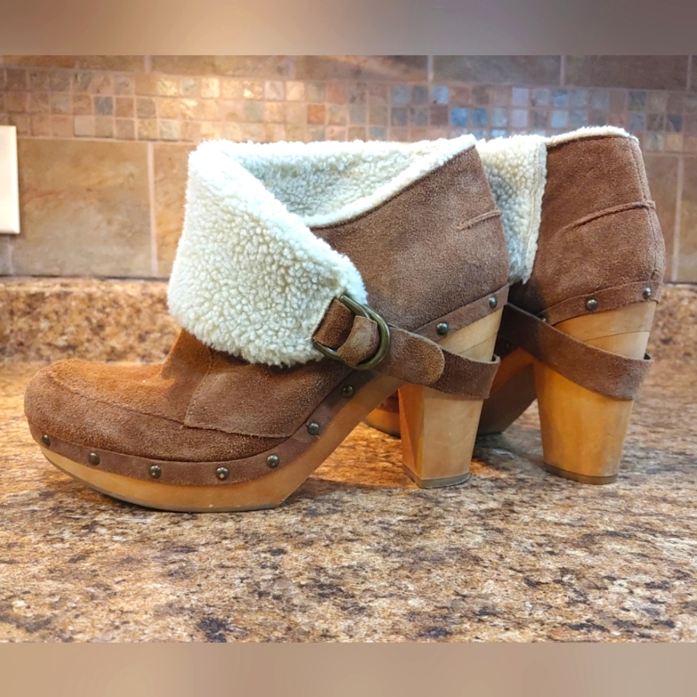 NINE WEST Vintage America Collection Platform Booties Brown Suede 9.5M Like New